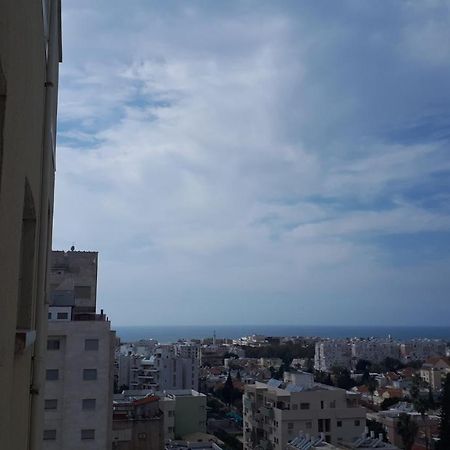 شقة סטודיו חדש ויפה עם נוף לים نتانيا المظهر الخارجي الصورة
